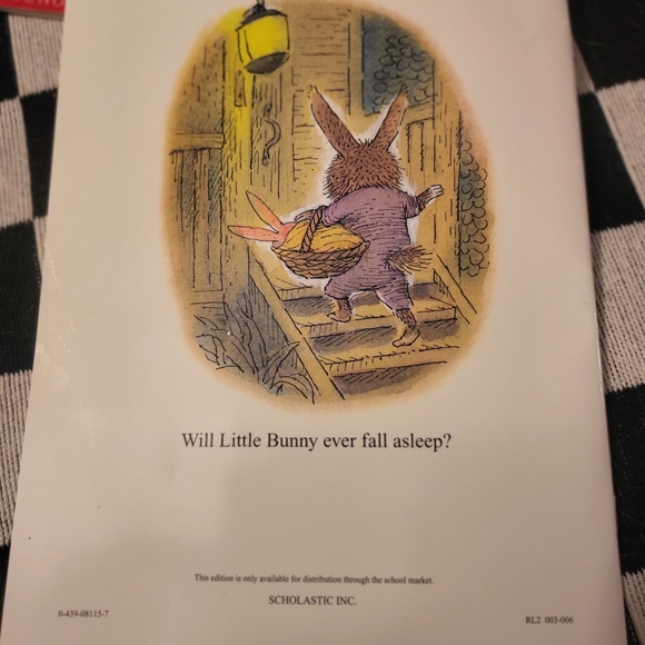 Vtg Read Along "Little Bunny's Sleepless Night" Cassette & Book Set~Scholastic - Picture 2 of 3